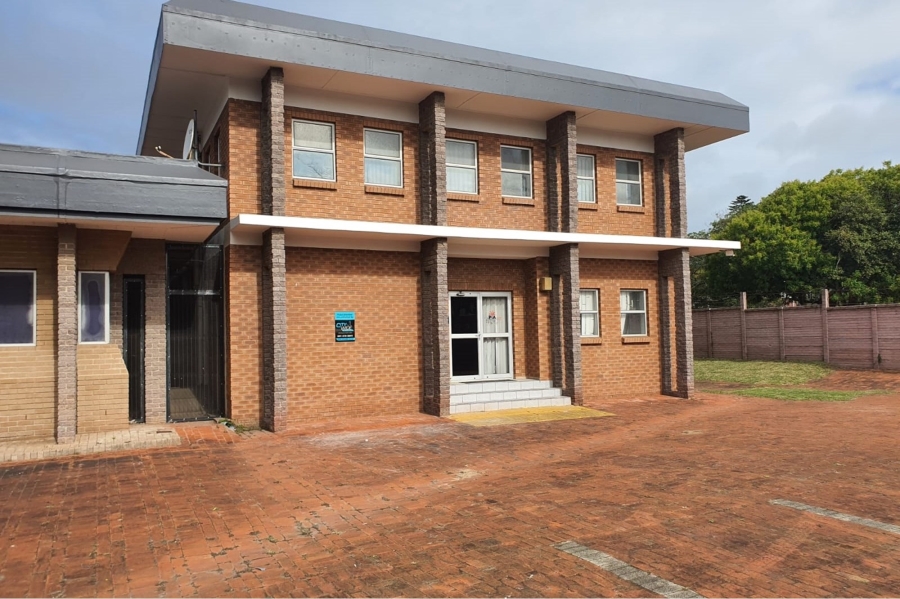 To Let commercial Property for Rent in Walmer Eastern Cape